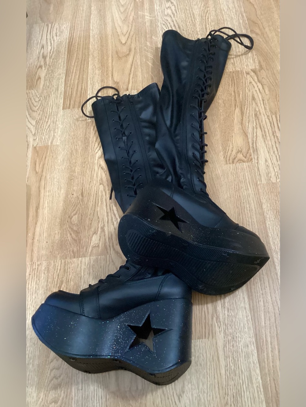 Demonia Dynamite-300 Black Matte Star Cutout Platform Thigh-High Boots Womens 9 - Picture 12 of 14